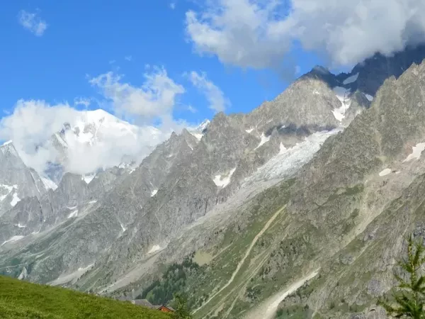 TOUR DU MONT BLANC 6J HOTEL*** en Liberté